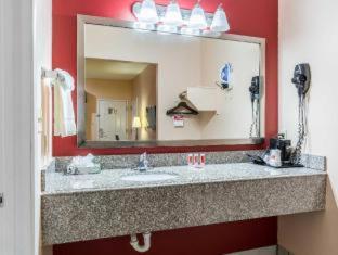 Quality Inn & Suites Bridge City Orange Zimmer foto